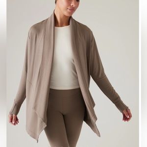 Athleta Pranayama Restore Wrap